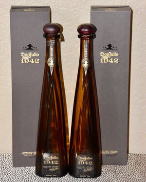 Limited Edition Empty Tequila Anejo DON JULIO 1942 750 ml Bottle 2pc Set Decor